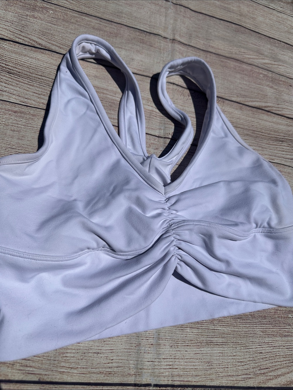 Alo Women’s White Ruched Sports Bra Size Medium